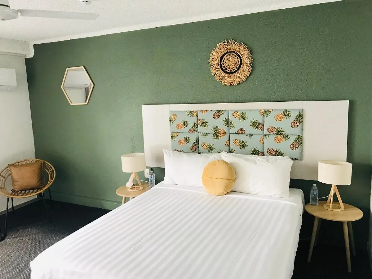 Greenmount Beach House Gold Coast 4*,