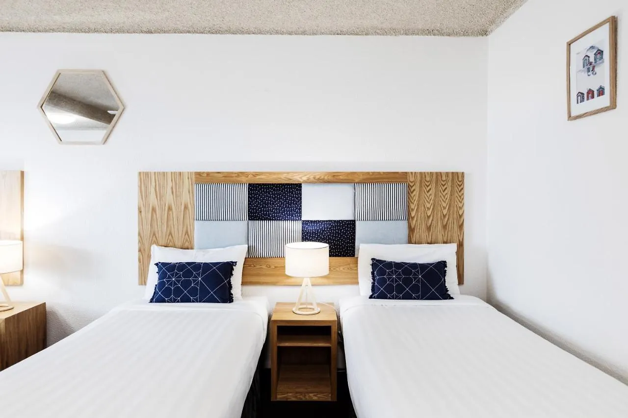 **** Resort Greenmount Beach House Gold Coast Australia