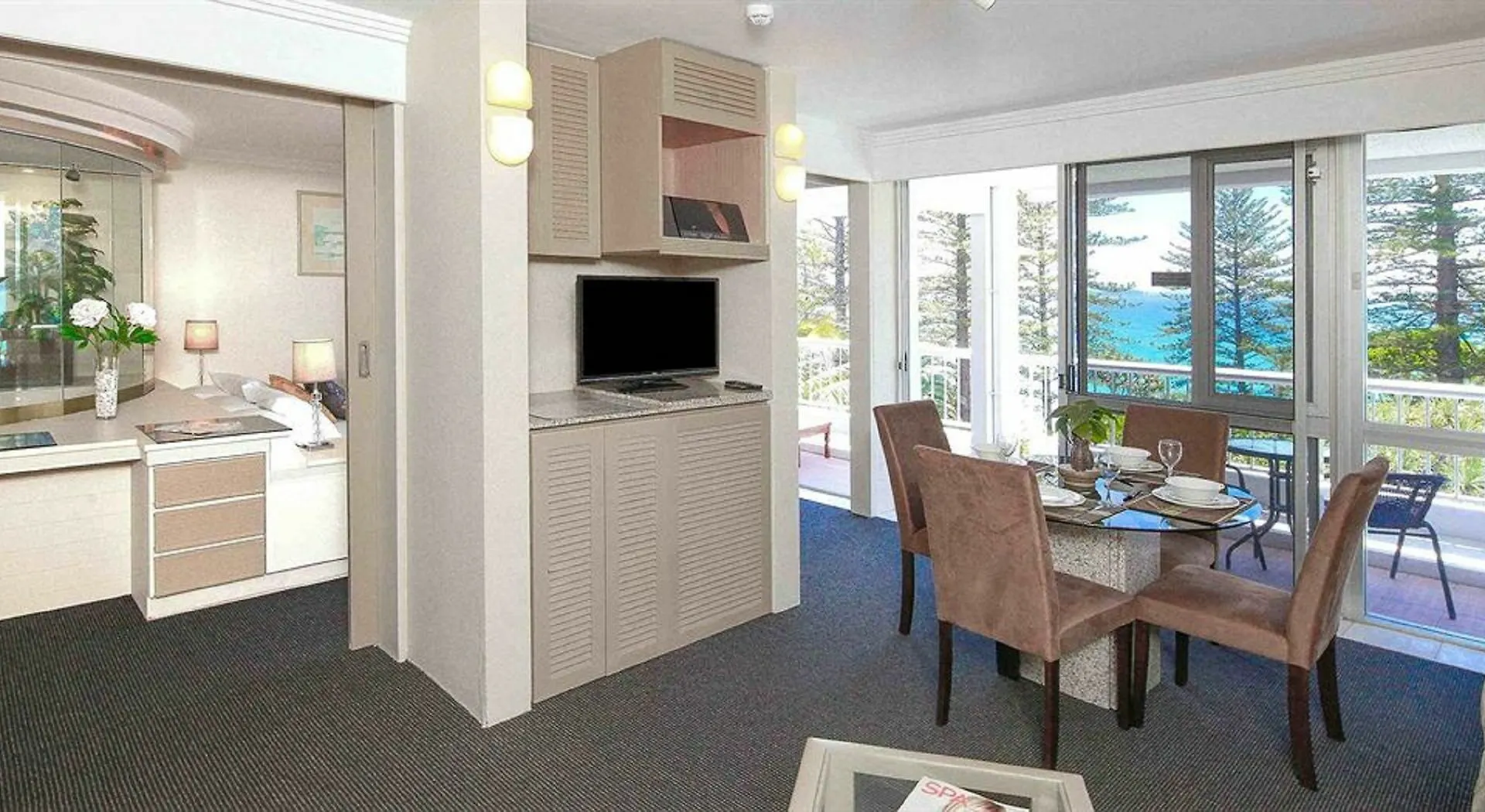 Greenmount Beach House Gold Coast Australia