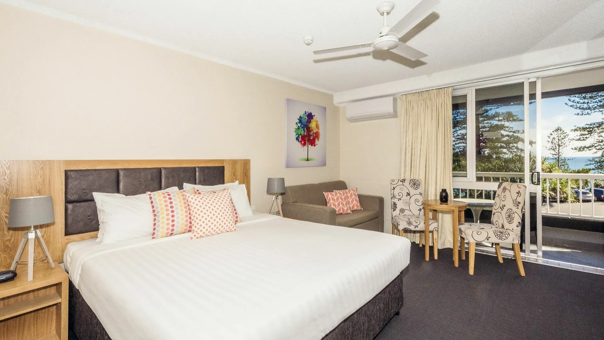Greenmount Beach House غولد كوست 4*,  أستراليا