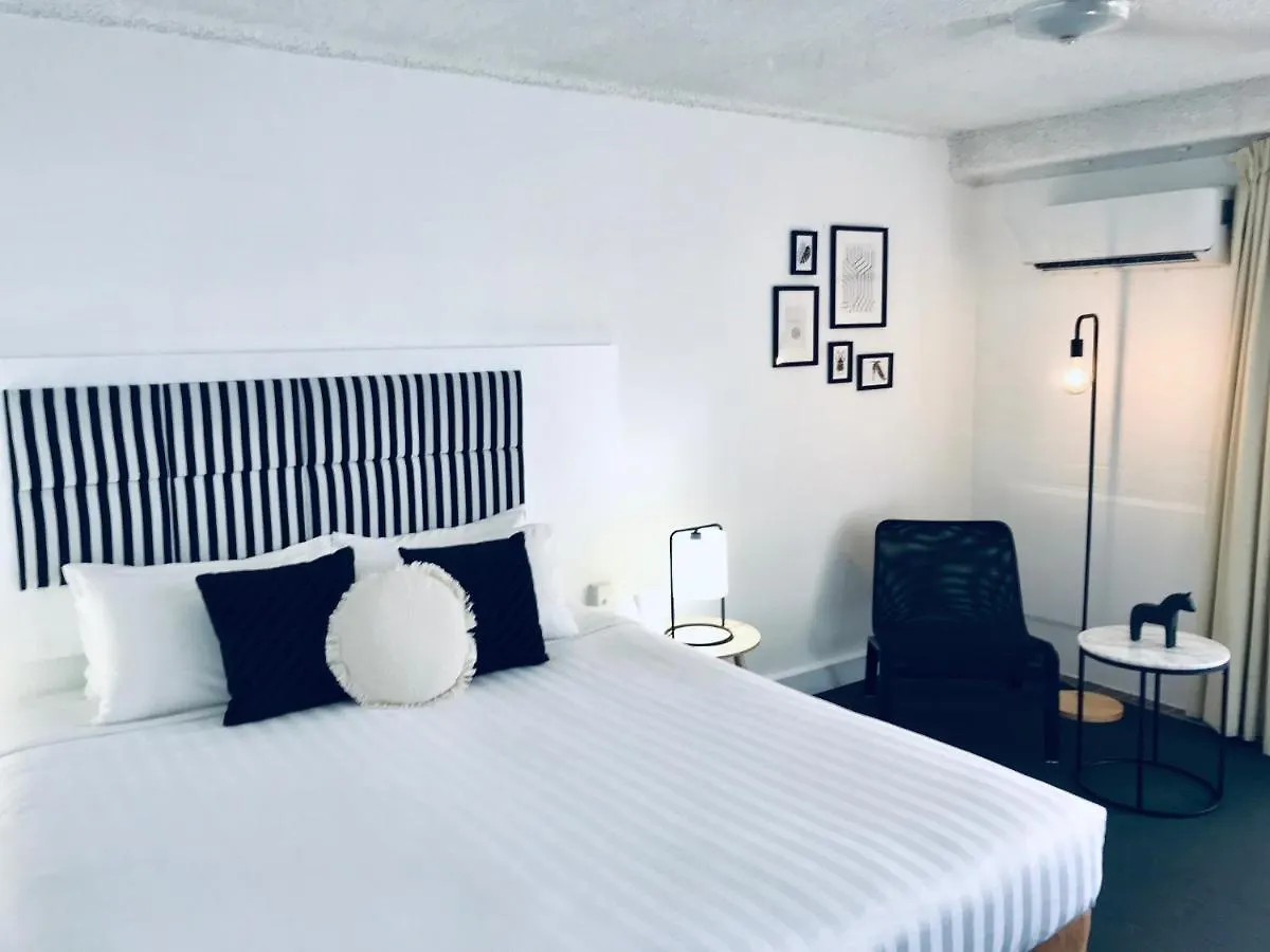 Greenmount Beach House غولد كوست
